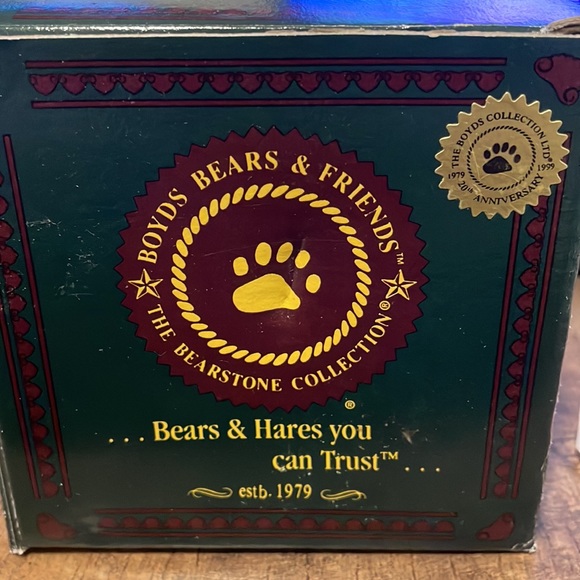 Boyds Bears Homer on the Plate - Canadian - Picture 4 of 4